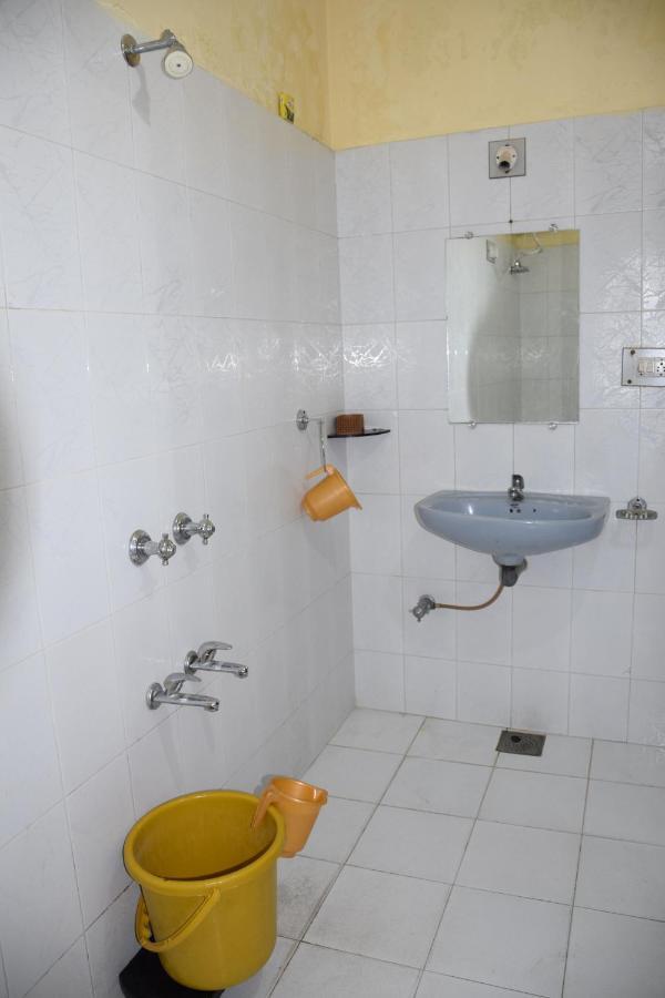 Hotel Deep Valley Mount Abu Exterior photo