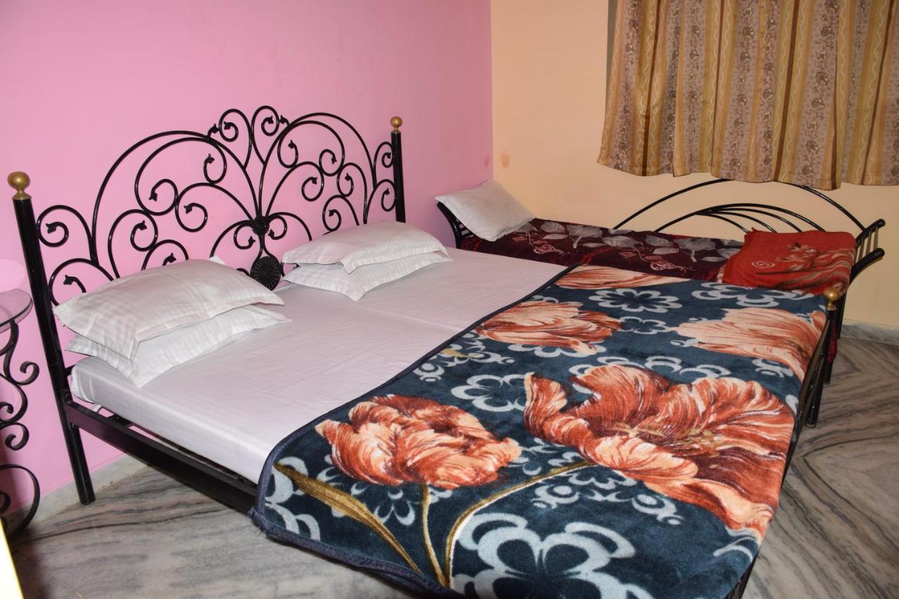 Hotel Deep Valley Mount Abu Exterior photo